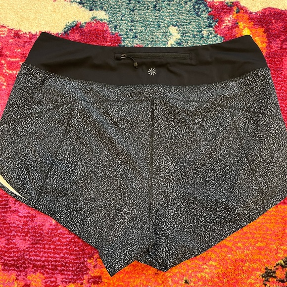 Athleta Run With It 3” Short - No Liner - Picture 5 of 5